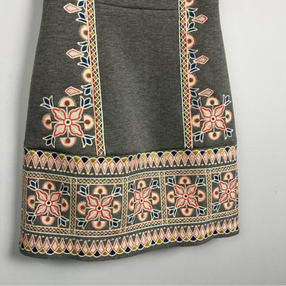 Anthropologie Maeve Neoprene Embroidered Dress Size 8 - Picture 3 of 9